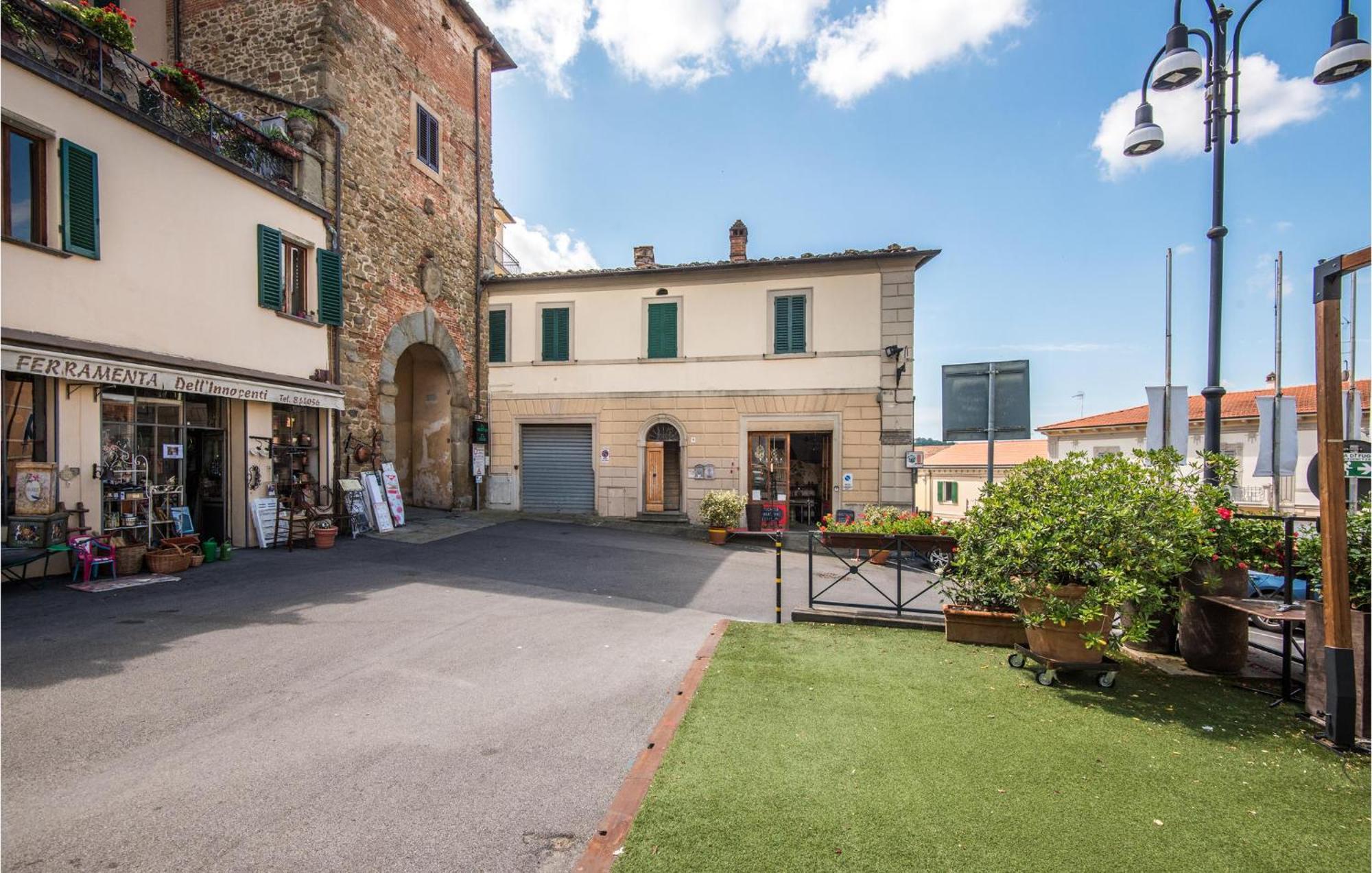 Nice Apartment In Monte San Savino With Kitchen Exterior photo